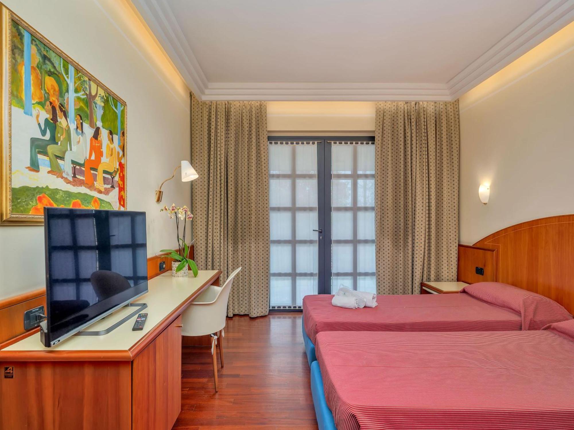 B&B Hotels Hotel Prestige Ornago Екстериор снимка